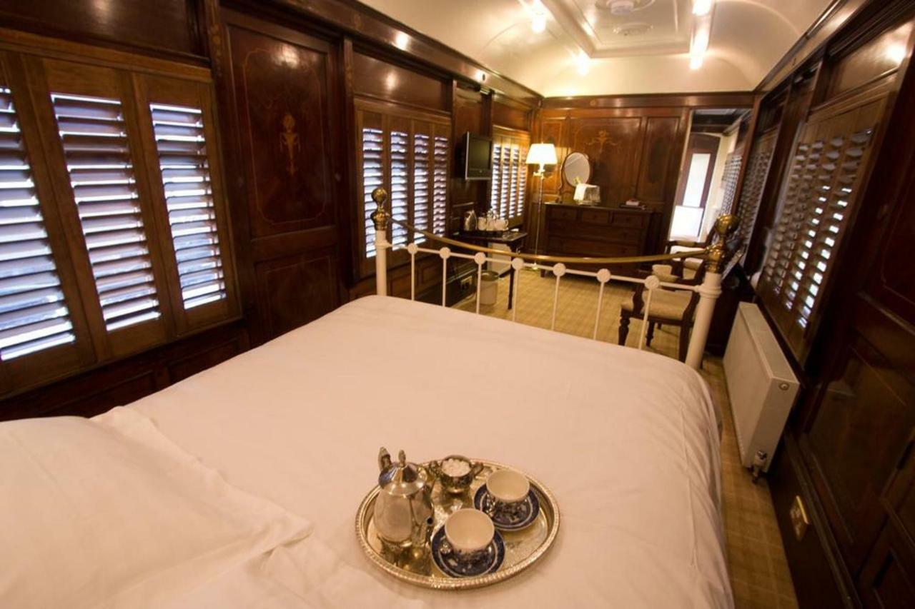 Bed and Breakfast The Old Railway Station Петвёт Экстерьер фото